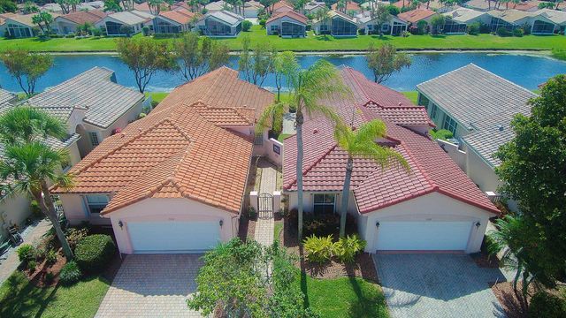 5122 Corbel Lake Way, Boynton Beach, FL 33437