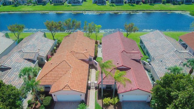 5122 Corbel Lake Way, Boynton Beach, FL 33437