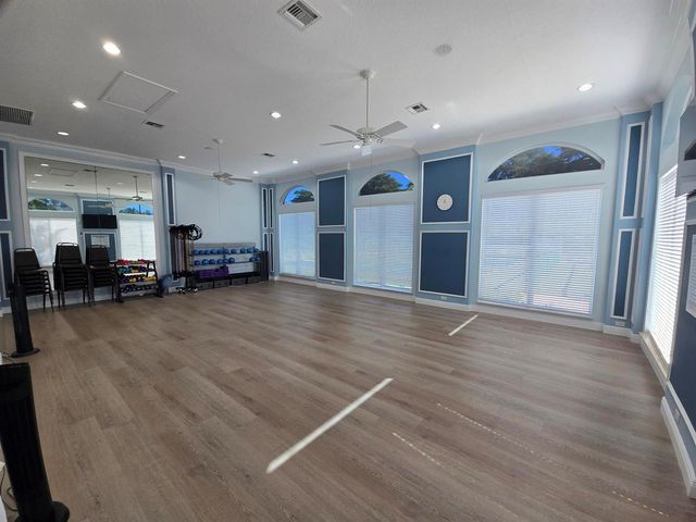 5122 Corbel Lake Way, Boynton Beach, FL 33437
