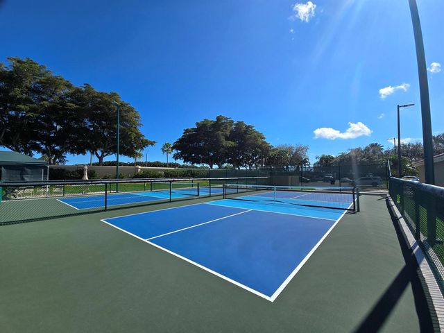 5122 Corbel Lake Way, Boynton Beach, FL 33437