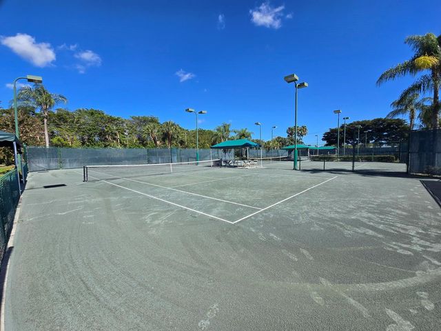 5122 Corbel Lake Way, Boynton Beach, FL 33437