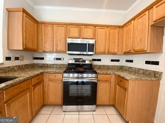 2022 Appaloosa Way, Conyers, GA 30012