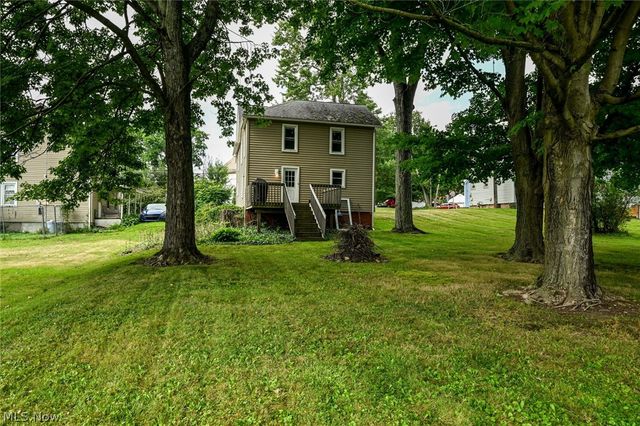 210 Pittsburgh Street, Columbiana, OH 44408