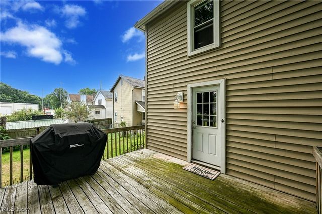 210 Pittsburgh Street, Columbiana, OH 44408