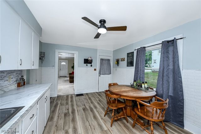 210 Pittsburgh Street, Columbiana, OH 44408