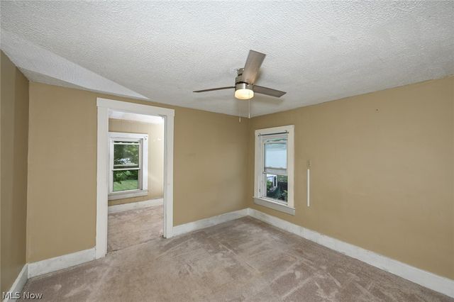 210 Pittsburgh Street, Columbiana, OH 44408