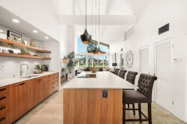 119 Via Coronado, Rancho Santa Fe, CA 92091