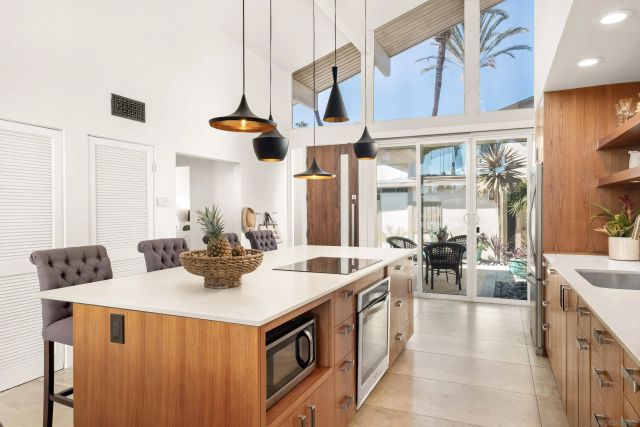 119 Via Coronado, Rancho Santa Fe, CA 92091