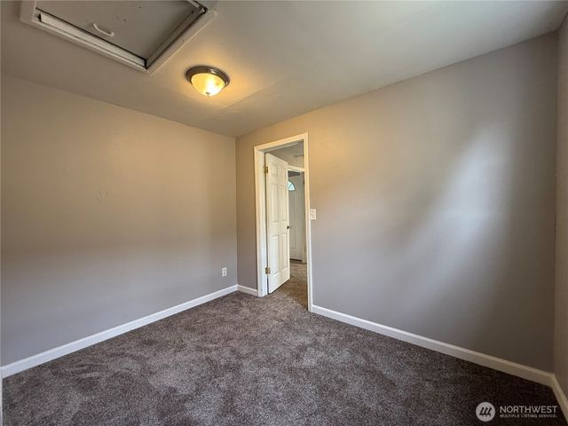 1308 S 3rd Avenue, Kelso, WA 98626