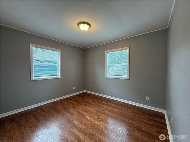 1308 S 3rd Avenue, Kelso, WA 98626