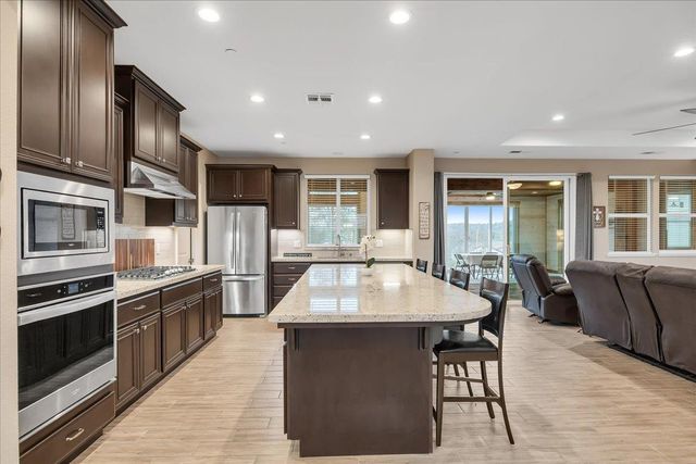 133 Palisades Pl, Copperopolis, CA 95228