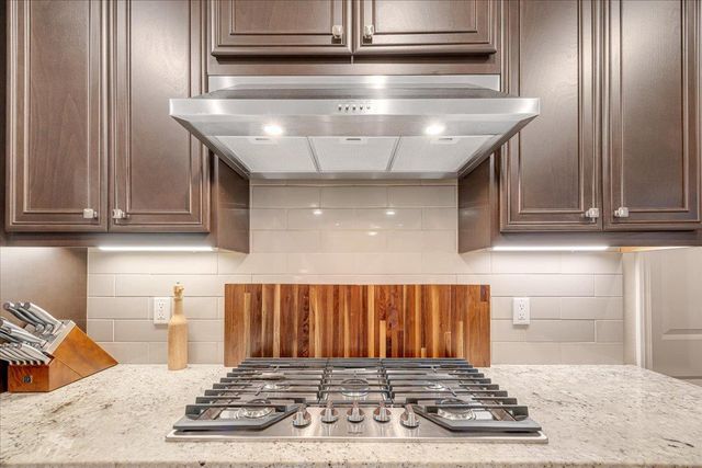 133 Palisades Pl, Copperopolis, CA 95228