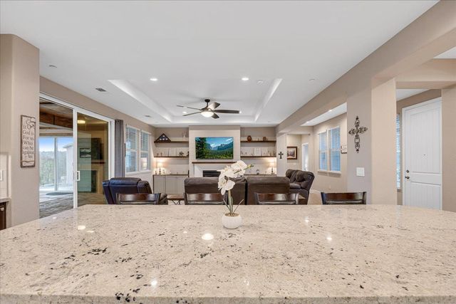 133 Palisades Pl, Copperopolis, CA 95228