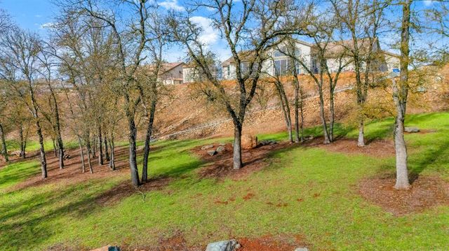 133 Palisades Pl, Copperopolis, CA 95228