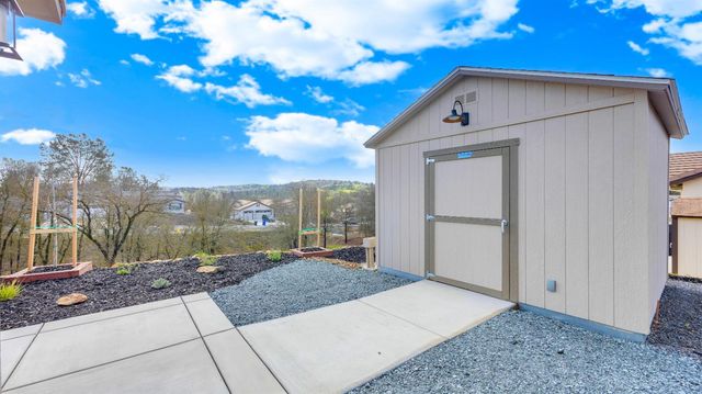 133 Palisades Pl, Copperopolis, CA 95228