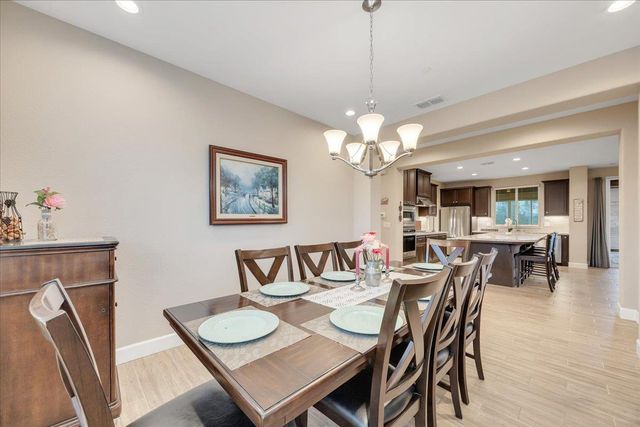 133 Palisades Pl, Copperopolis, CA 95228