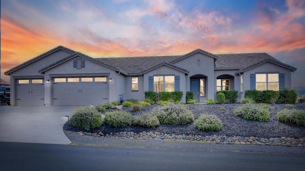 133 Palisades Pl, Copperopolis, CA 95228