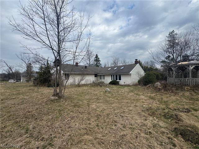 8367 Kirkwood Drive, Chesterland, OH 44026