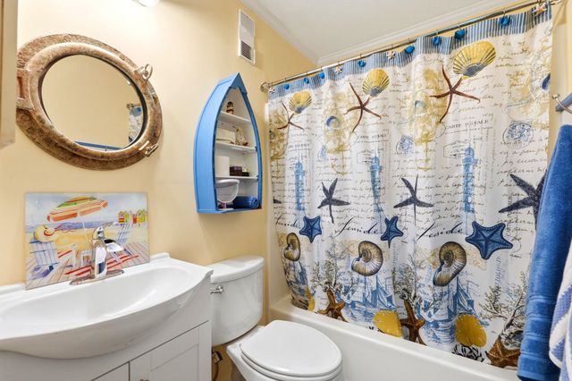 4445 Kingsport Rd Unit 101, Little River, SC 29566