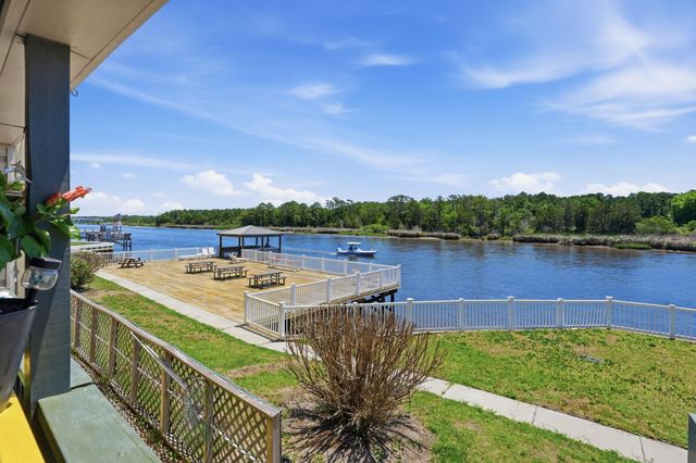 4445 Kingsport Rd Unit 101, Little River, SC 29566