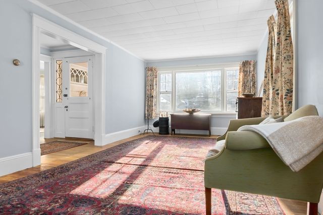 14 Hull Street, Beverly, MA 01915