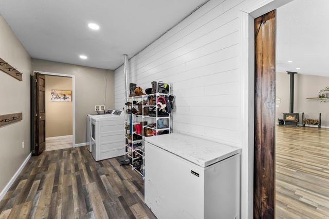 3025 Pilot Street, Brook Park, MN 55007