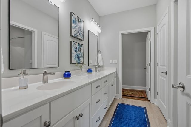 1007 Scenic Dr, Pulaski, TN 38478