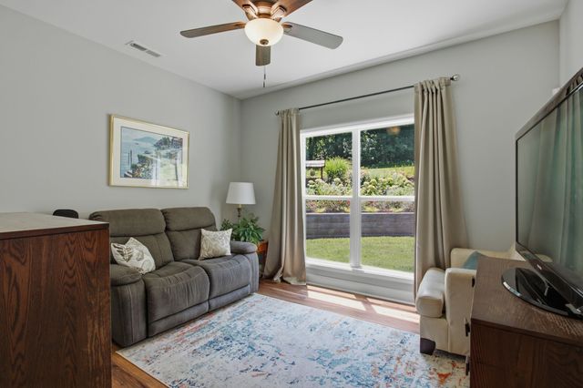 1007 Scenic Dr, Pulaski, TN 38478
