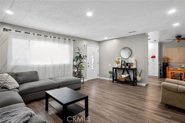 2588 Byron, Highland, CA 92346