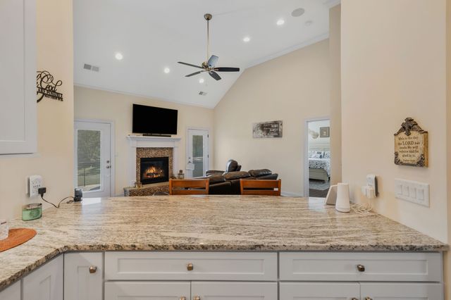 3939 Franklin Pike, Columbia, TN 38401