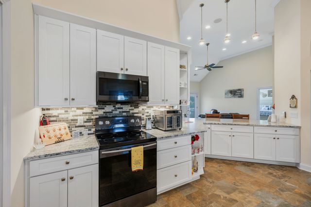 3939 Franklin Pike, Columbia, TN 38401