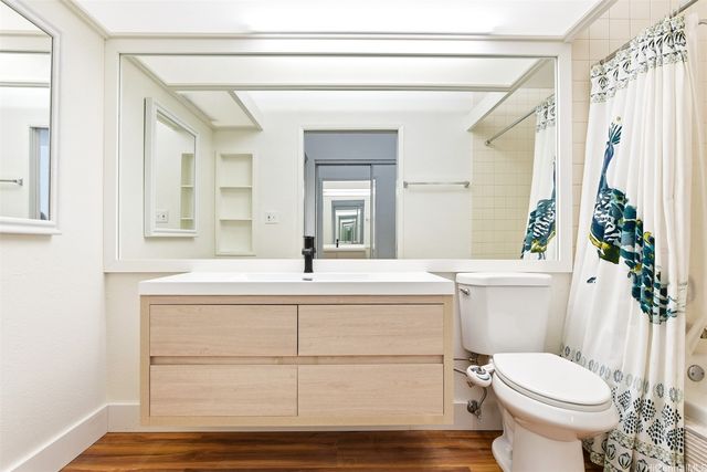 7007 Hawaii Kai Drive J24, Honolulu, HI 96825