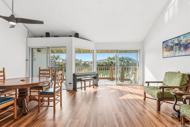 7007 Hawaii Kai Drive J24, Honolulu, HI 96825