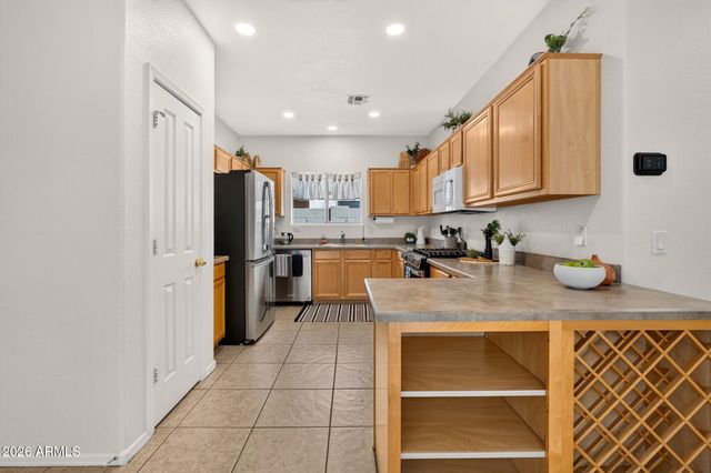 16045 W Banff Lane, Surprise, AZ 85379
