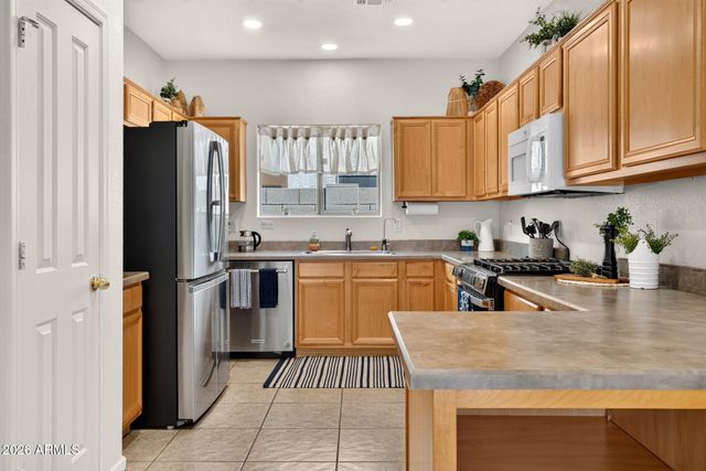 16045 W Banff Lane, Surprise, AZ 85379