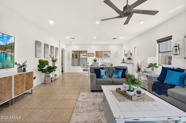 16045 W Banff Lane, Surprise, AZ 85379