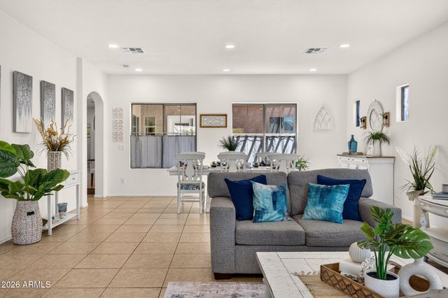 16045 W Banff Lane, Surprise, AZ 85379