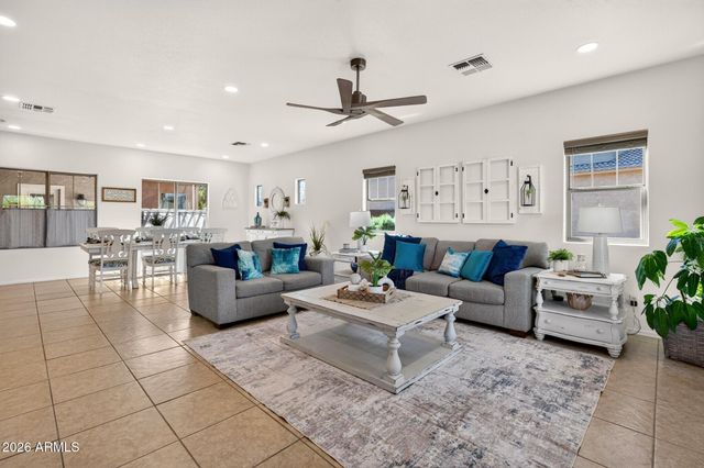 16045 W Banff Lane, Surprise, AZ 85379