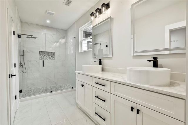 170 Lakeview Lane, Fayetteville, GA 30214