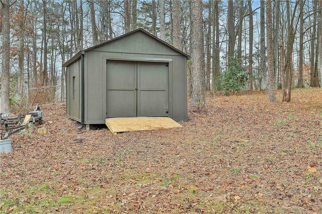 170 Lakeview Lane, Fayetteville, GA 30214