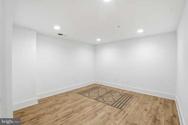 11400 EMERALD PARK RD, Potomac, MD 20854