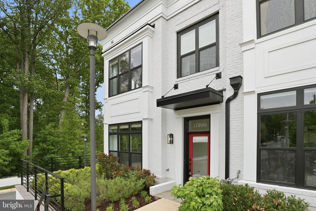 11400 EMERALD PARK RD, Potomac, MD 20854