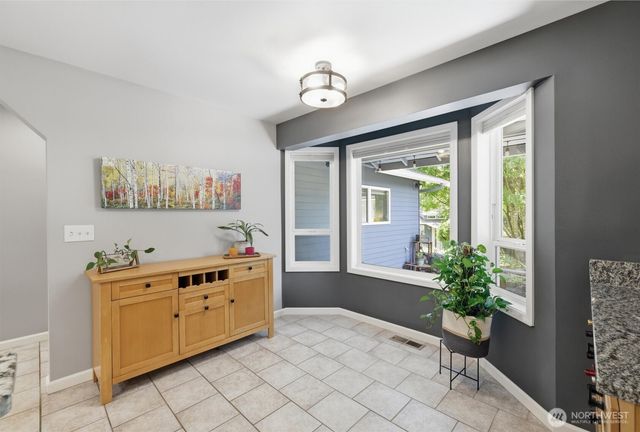 13732 217th Avenue SE, Issaquah, WA 98027