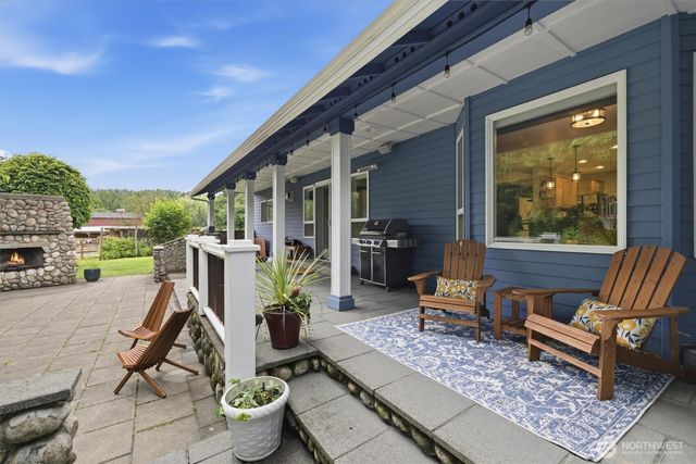13732 217th Avenue SE, Issaquah, WA 98027