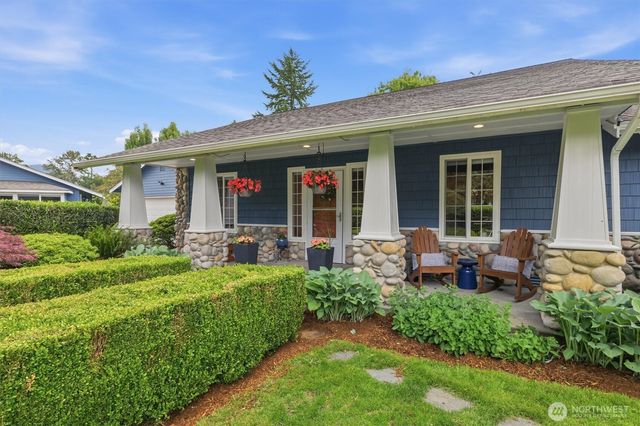13732 217th Avenue SE, Issaquah, WA 98027