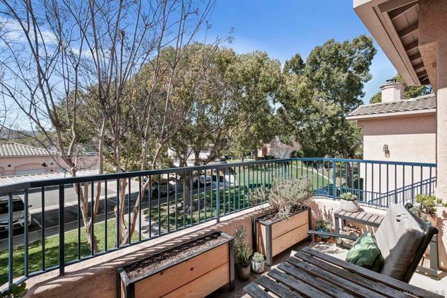 18752 Caminito Cantilena 166, San Diego, CA 92128