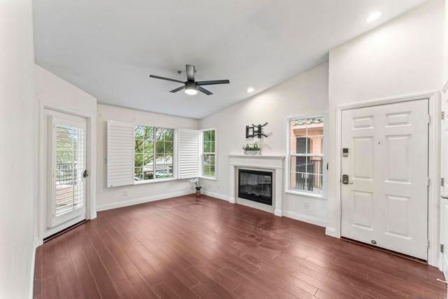 18752 Caminito Cantilena 166, San Diego, CA 92128