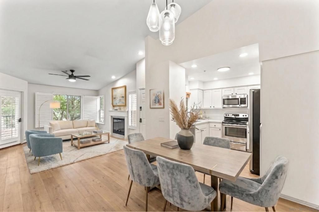 18752 Caminito Cantilena 166, San Diego, CA 92128