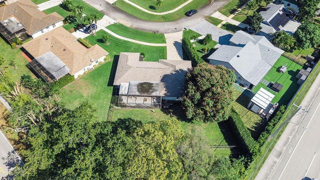 6206 Springdale Way, Delray Beach, FL 33445