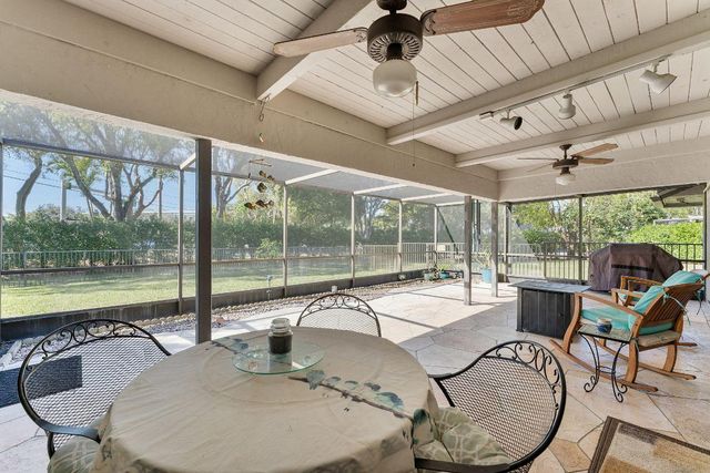 6206 Springdale Way, Delray Beach, FL 33445